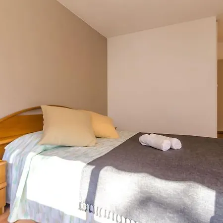 Apartment Apto Park Lein, 5 Huespedes Muy Cerca De La Playa