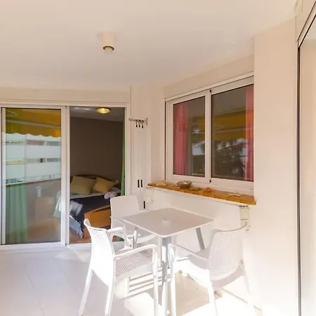 Apto Park Lein, 5 Huespedes Muy Cerca De La Playa شقة